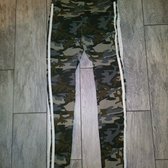 Cotton On Pants - Cotton On Camo Leggings